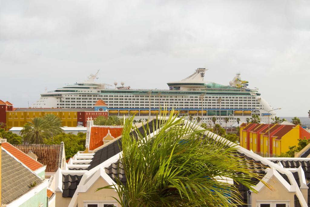 Curacao Suites Hotel ウィレムスタッド エクステリア 写真