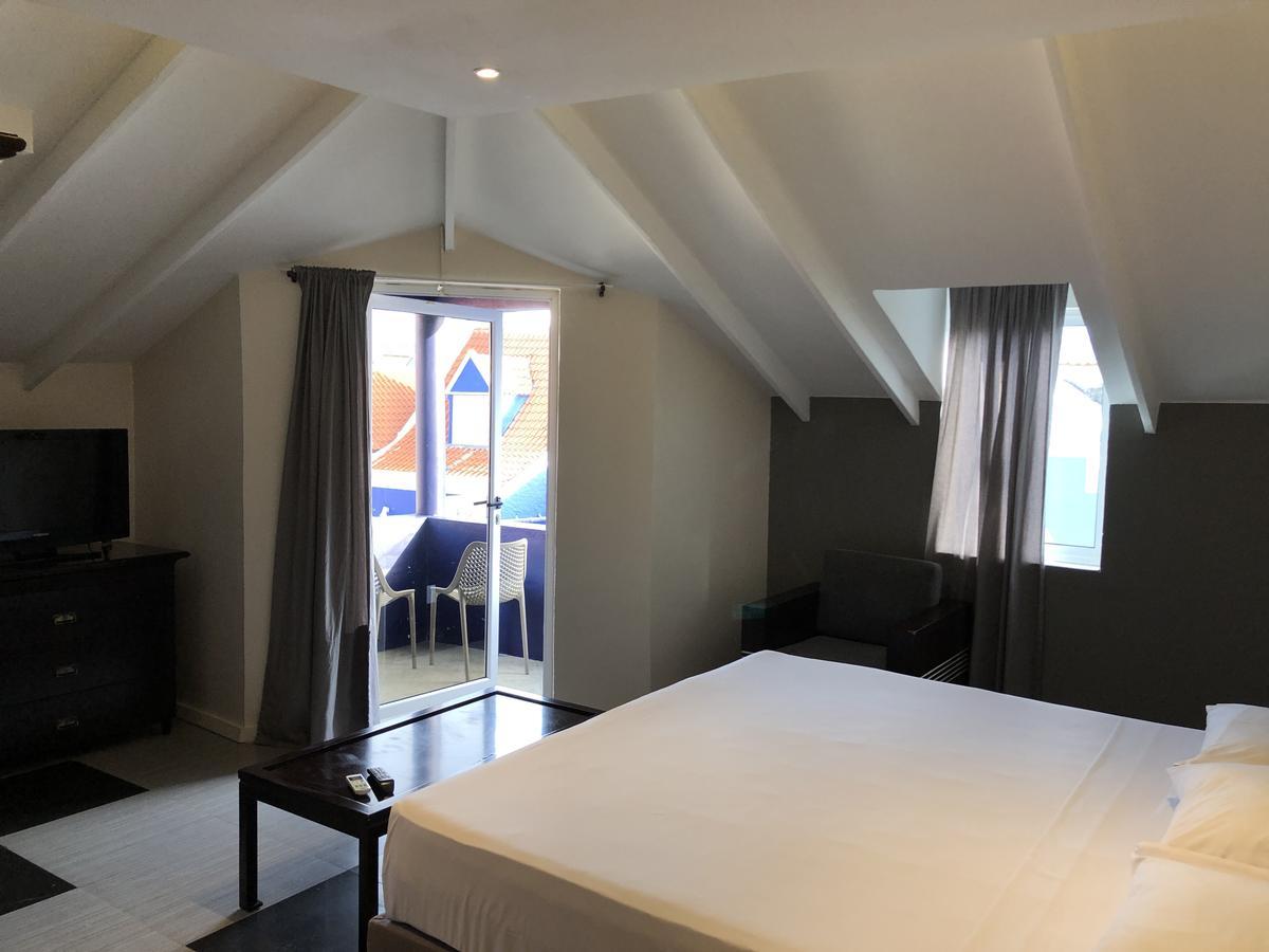 Curacao Suites Hotel ウィレムスタッド エクステリア 写真