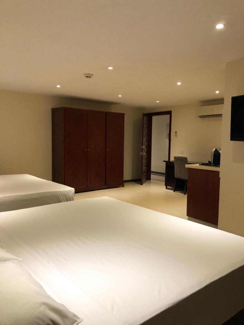 Curacao Suites Hotel ウィレムスタッド エクステリア 写真